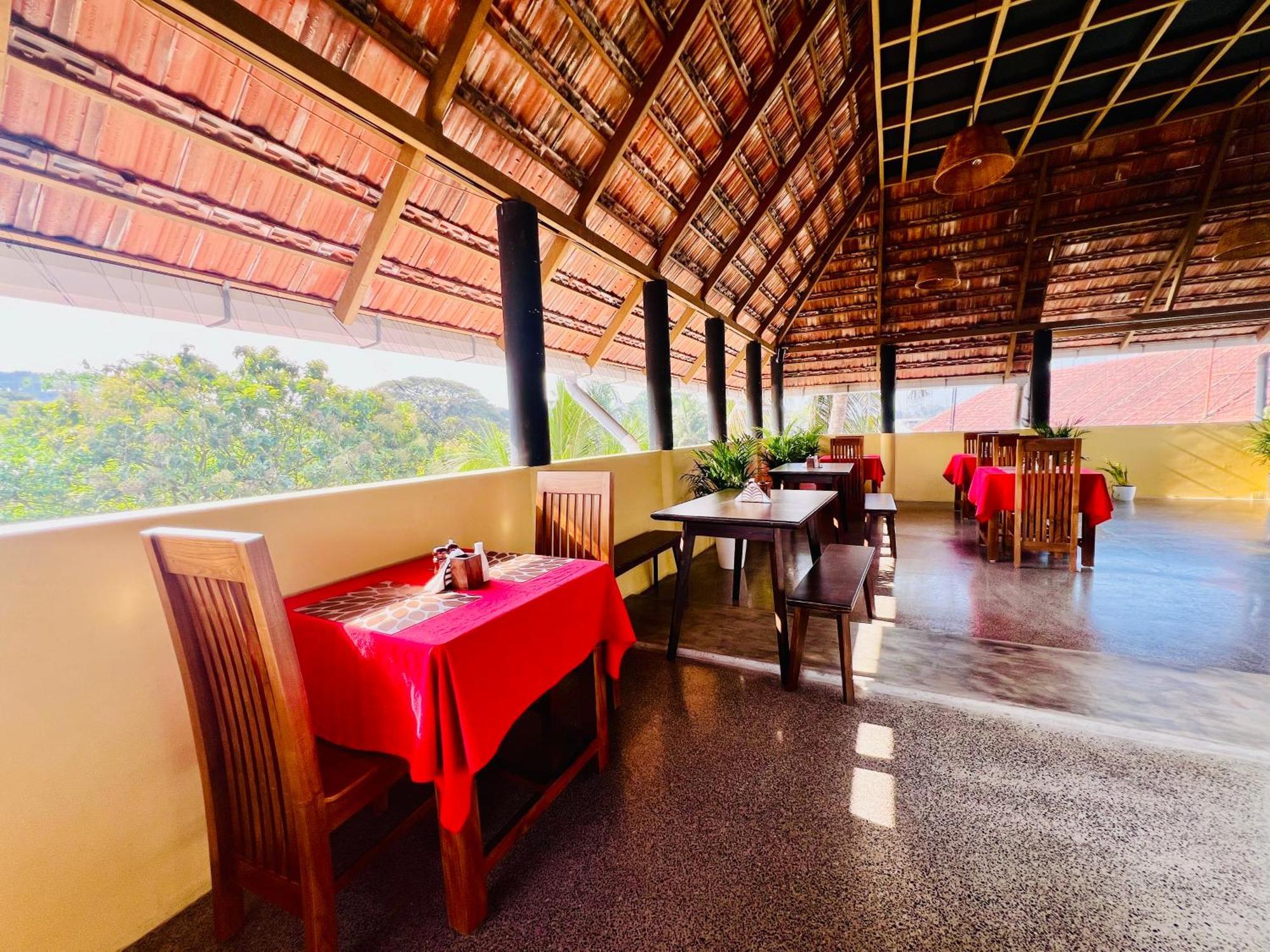 Seacoast Inn Fortkochi Fort Kochi Dış mekan fotoğraf